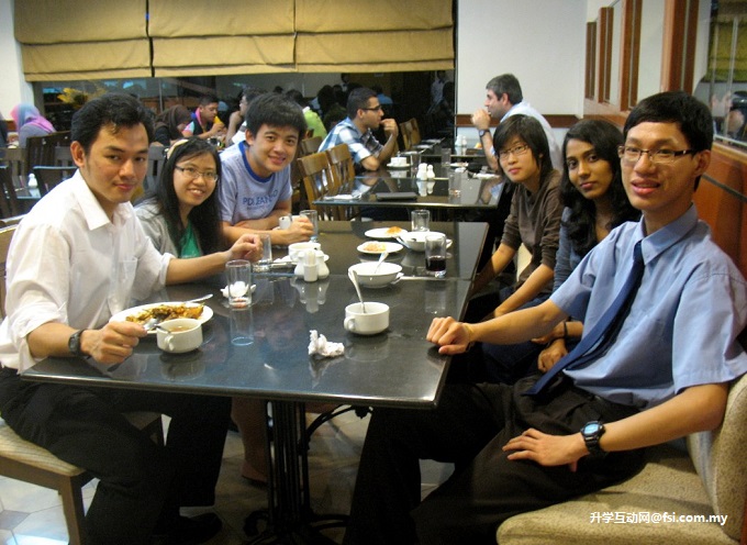 Curtin Sarawak students attend IEEE Leadership Camp