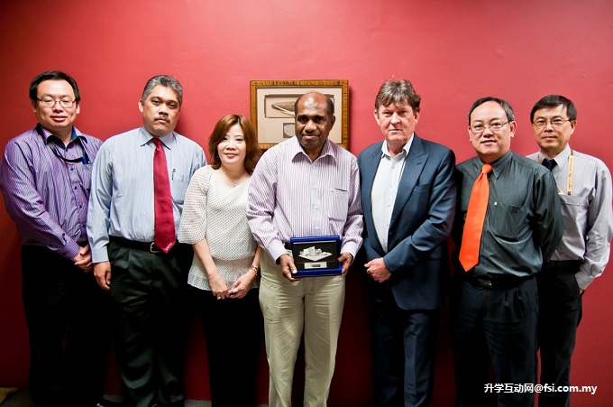 Papua Province keen to send sponsored students to Curtin Sarawak