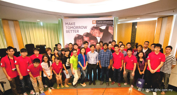 Group photo of Curtin Sarawak staff and students and invited guests