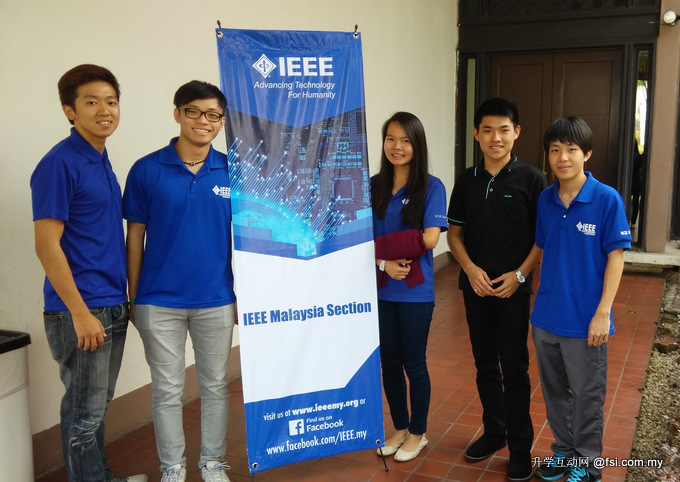 Basil (far right) and committee members at the 25th IEEE Malaysia Section Annual General Meeting in Putrajaya.