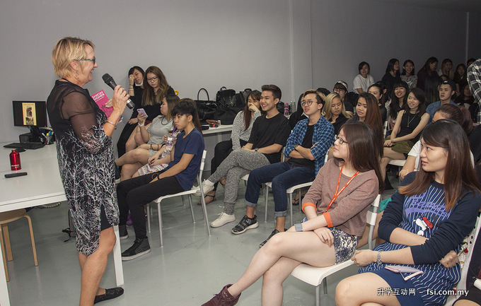 Author and International Fashion Designer Sandra Burke giving a talk to ESMOD Kuala Lumpur students who are eager to learn how to be a fashion entrepreneur one day. 