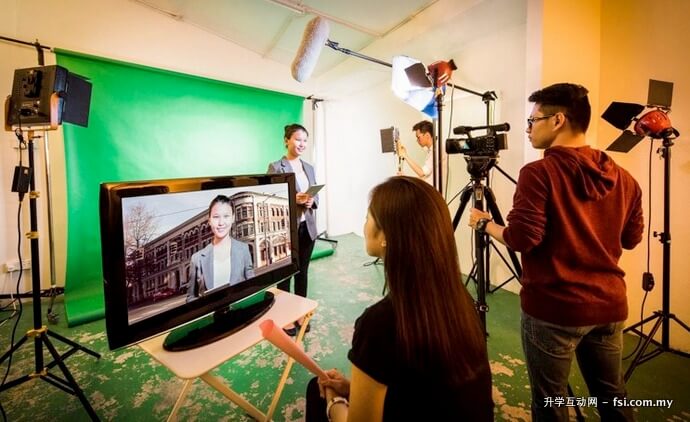 大同韩新传播学院提供摄影空间，让学生有机会实践拍摄制作。