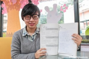 林湘婷把握学校资源，透过English corner与韩国学生保持互动。