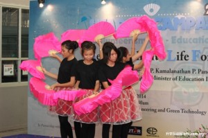 During the official opening, students from SMK Methodist (ACS) Kampar showcased their talents via a dance performance.